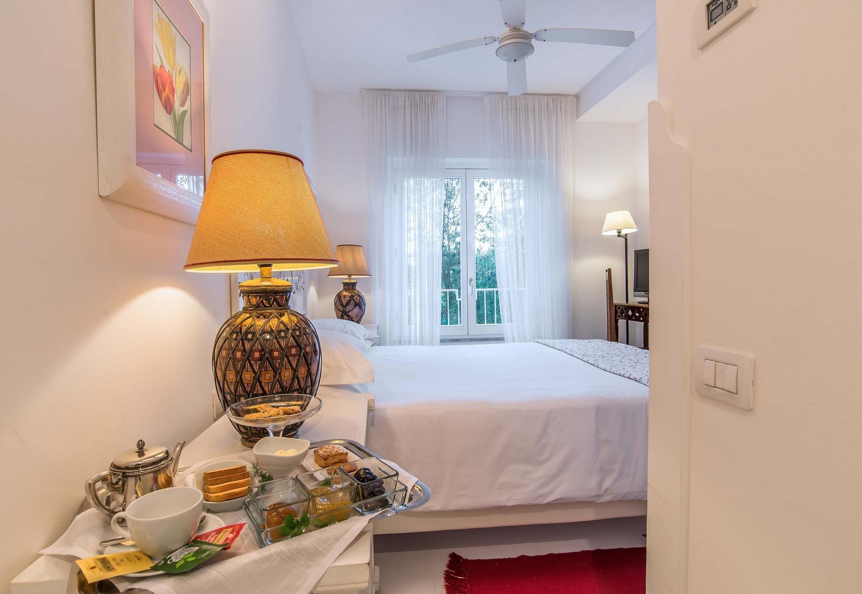 Il San Francesco Charming Hotel | Sabaudia (LT) | Camere 01 - 